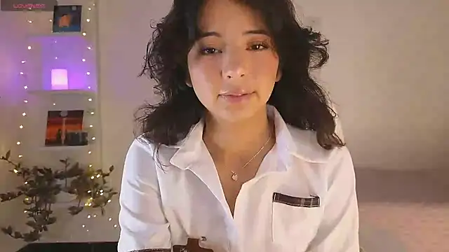 Snapshot of lissi_S chatting on February 23, 2025, 2:29 am lissi S online show from February 23, 2025, 2:29 am