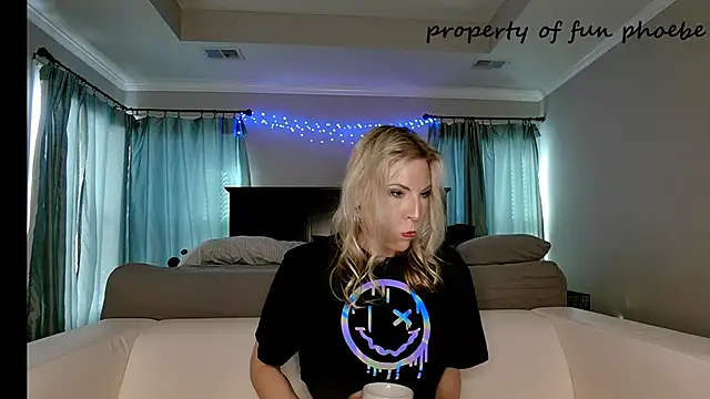 Fun Phoebe online show from February 3, 2025, 9:18 pm