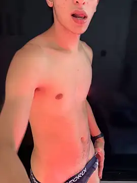 cybercosmiiic online show from January 18, 2025, 7:37 pm