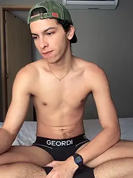 cybercosmiiic online show from February 19, 2025, 7:59 pm