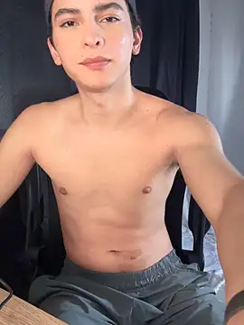 cybercosmiiic online show from November 9, 2025, 7:56 pm