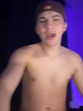 Snapshot of cybercosmiiic chatting on January 10, 2026, 11:20 pm cybercosmiiic online show from January 10, 2026, 11:20 pm