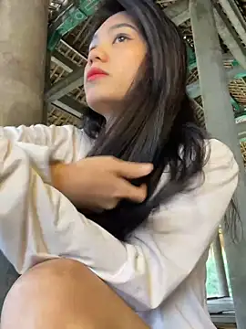 Snapshot of Baby-sexygirl01 chatting on December 14, 2025, 3:45 am Baby-sexygirl01 online show from December 14, 2025, 3:45 am