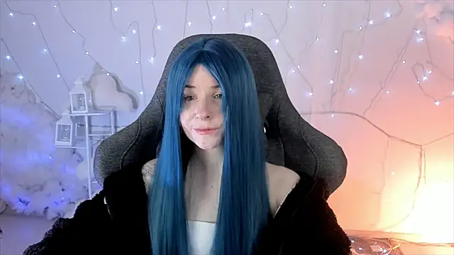 LexiWenford online show from February 3, 2025, 8:57 am