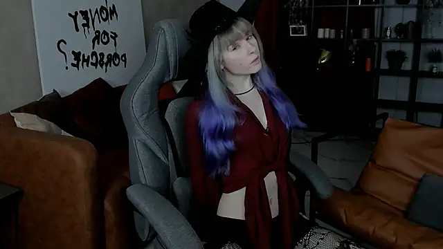 LexiWenford online show from October 29, 2025, 2:47 am