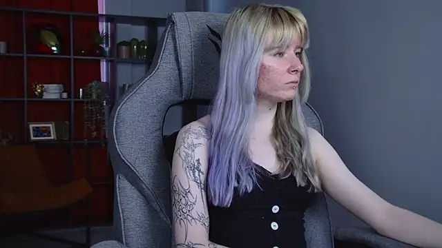 LexiWenford online show from May 25, 2026, 2:39 am