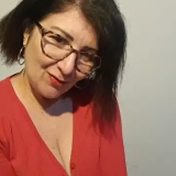 Viola8p online show from December 1, 2025, 10:09 am