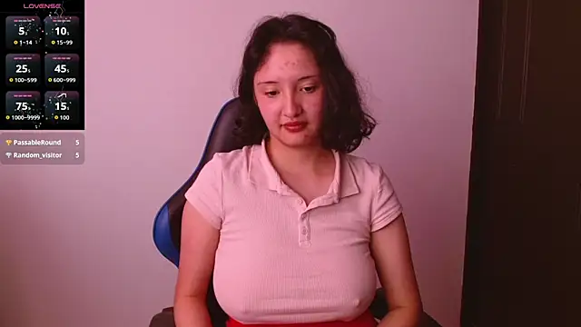 Snapshot of alexaa08 chatting on January 5, 2026, 5:27 pm alexaa08 online show from January 5, 2026, 5:27 pm