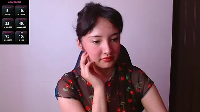 Snapshot of alexaa08 chatting on April 2, 2026, 2:04 pm alexaa08 online show from April 2, 2026, 2:04 pm