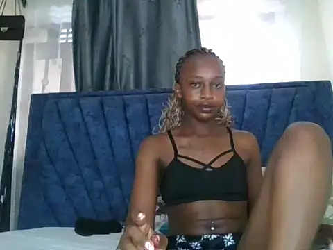 Snapshot of Petite_doll20 chatting on February 15, 2026, 11:41 am Petite doll20 online show from February 15, 2026, 11:41 am