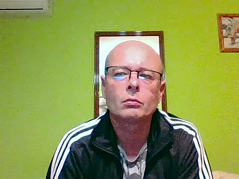 Snapshot of Tiger202441 chatting on October 9, 2025, 8:07 pm Tiger202441 online show from October 9, 2025, 8:07 pm