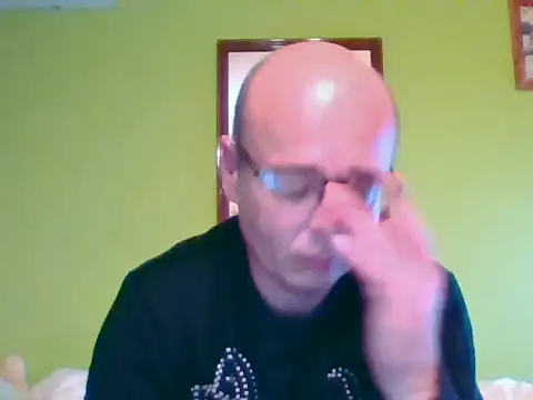 Snapshot of Tiger202441 chatting on November 1, 2025, 8:55 pm Tiger202441 online show from November 1, 2025, 8:55 pm