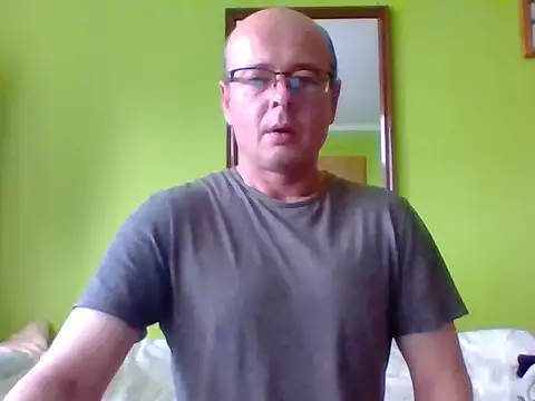 Snapshot of Tiger202441 chatting on November 4, 2025, 11:20 am Tiger202441 online show from November 4, 2025, 11:20 am