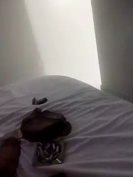 DomPicasso88 online show from September 20, 2025, 1:28 am