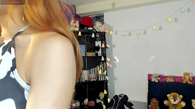 kittyzenn online show from October 22, 2025, 8:08 pm