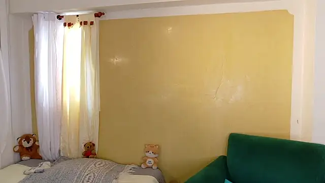 Snapshot of kittyzenn chatting on February 10, 2026, 9:30 pm kittyzenn online show from February 10, 2026, 9:30 pm