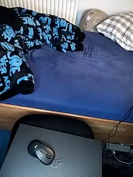 Dennis 2024 online show from November 18, 2025, 10:20 am