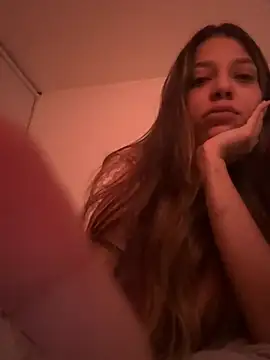 Snapshot of DanielaSaenz0 chatting on February 22, 2026, 3:51 am DanielaSaenz0 online show from February 22, 2026, 3:51 am