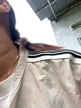 Snapshot of Linaannn chatting on November 22, 2025, 3:05 am Linaannn online show from November 22, 2025, 3:05 am