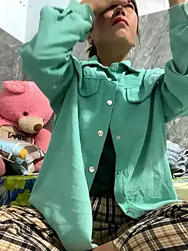 Snapshot of Linaannn chatting on January 10, 2026, 11:53 pm Linaannn online show from January 10, 2026, 11:53 pm