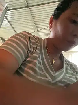 Linaannn online show from July 14, 2026, 3:11 am