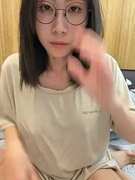 Snapshot of Ashepova000 chatting on February 5, 2026, 1:49 pm Ashepova000 online show from February 5, 2026, 1:49 pm