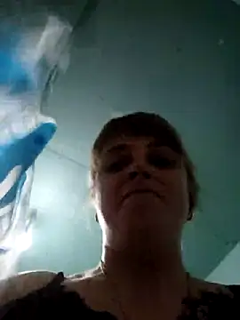 CoddessCrystal online show from October 28, 2025, 5:11 am