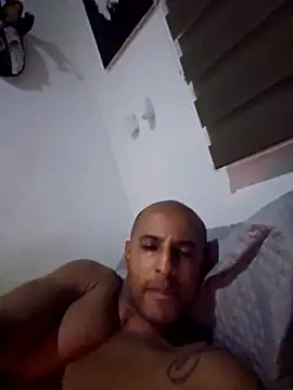 Binhosex2024 online show from March 22, 2026, 5:33 am