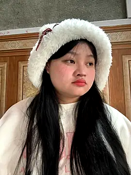 Snapshot of Anges893 chatting on November 17, 2025, 3:23 am Anges893 online show from November 17, 2025, 3:23 am