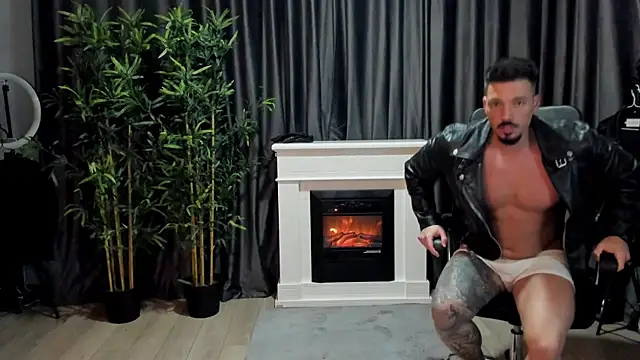 HaydenSpearss online show from December 2, 2024, 3:25 pm