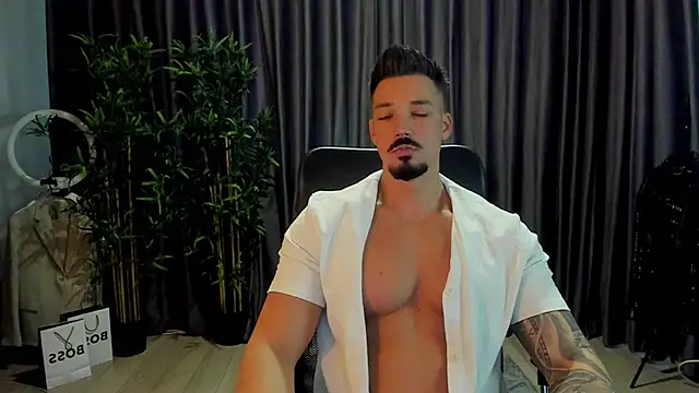 HaydenSpearss online show from October 5, 2025, 6:56 am