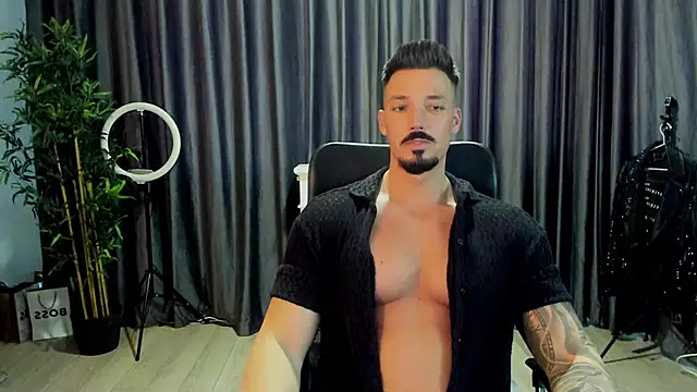 Snapshot of HaydenSpearss chatting on March 6, 2026, 1:51 pm HaydenSpearss online show from March 6, 2026, 1:51 pm
