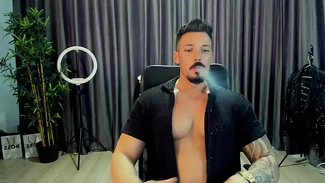 Snapshot of HaydenSpearss chatting on March 18, 2026, 1:03 pm HaydenSpearss online show from March 18, 2026, 1:03 pm