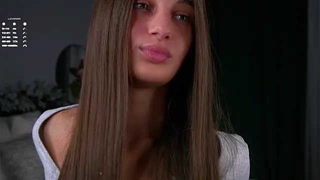 PiquingOgalala online show from December 15, 2025, 1:10 am