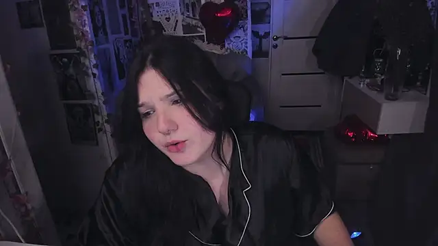 Diasporaaa online show from October 17, 2025, 1:53 am