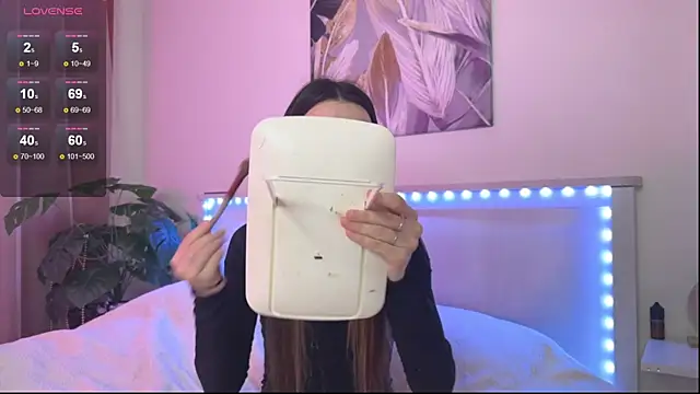 Veronica leal online show from December 16, 2025, 11:15 am