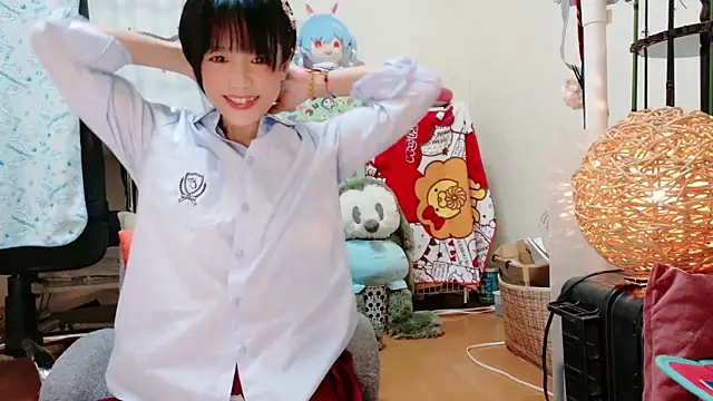 renapiyon8182 online show from December 17, 2024, 7:59 pm