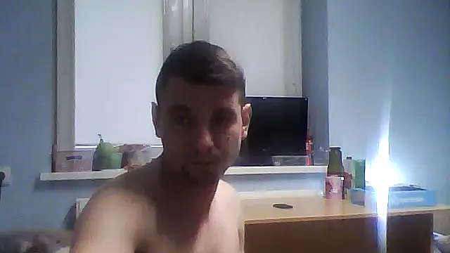 Snapshot of shufflercat chatting on October 5, 2025, 2:04 pm shufflercat online show from October 5, 2025, 2:04 pm