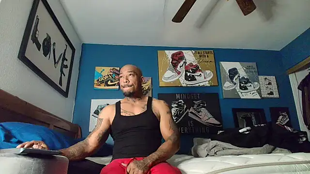 Snapshot of athephenomenal1 chatting on November 19, 2025, 2:33 am athephenomenal1 online show from November 19, 2025, 2:33 am