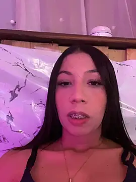 Lina10 online show from November 21, 2025, 11:58 pm