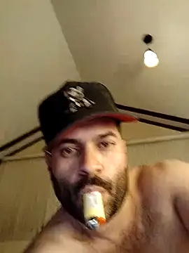 Rober2230 online show from January 2, 2025, 7:44 am