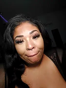 Snapshot of uniquechina69 chatting on March 8, 2025, 5:49 am uniquechina69 online show from March 8, 2025, 5:49 am