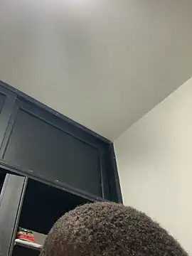 Destrozador415 online show from February 19, 2025, 5:16 pm