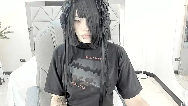 Snapshot of celestica_rose chatting on February 25, 2026, 9:13 pm celestica rose online show from February 25, 2026, 9:13 pm