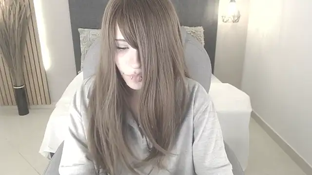 Snapshot of celestica_rose chatting on June 11, 2026, 9:13 pm celestica rose online show from June 11, 2026, 9:13 pm