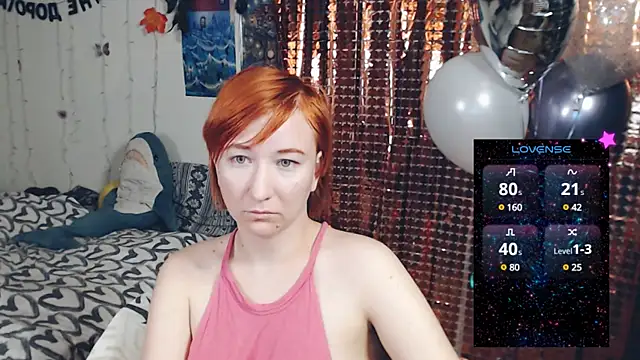 Snapshot of licentia__poetica chatting on February 17, 2025, 2:53 am licentia poetica online show from February 17, 2025, 2:53 am