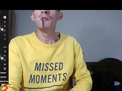 Snapshot of trebollhht chatting on January 28, 2025, 3:47 am trebollhht online show from January 28, 2025, 3:47 am