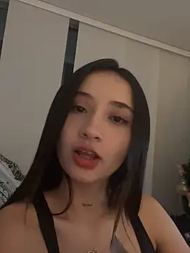 Snapshot of Angeeel_ chatting on January 9, 2025, 1:18 am Angeeel online show from January 9, 2025, 1:18 am