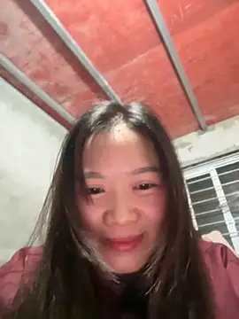 Snapshot of Hellen_111 chatting on November 5, 2025, 2:06 pm Hellen 111 online show from November 5, 2025, 2:06 pm