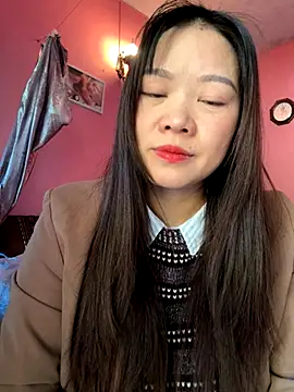 Snapshot of Hellen_111 chatting on November 23, 2025, 8:14 am Hellen 111 online show from November 23, 2025, 8:14 am